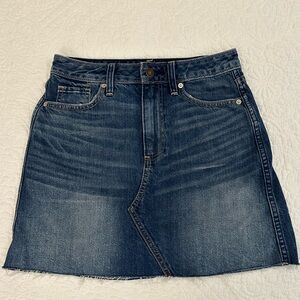 Abercrombie Women’s Denim Mini Skirt - High-Waisted Blue Jean Skirt (Never Worn)